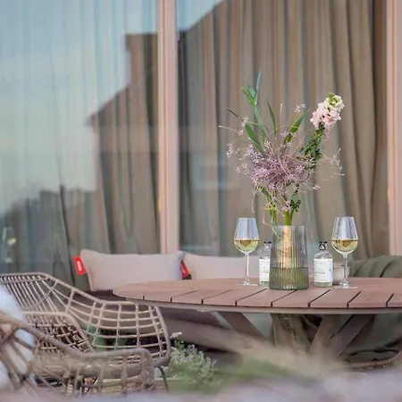 Ecohome Veer - Zeezand Recreatie Holiday home *